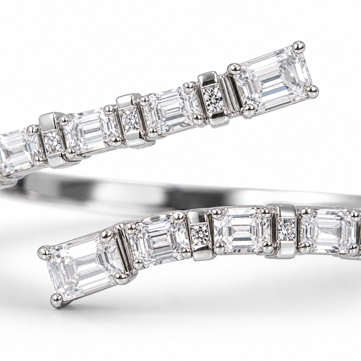 Virelia Ice Wrap Cuff